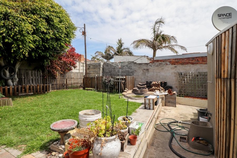 4 Bedroom Property for Sale in Quigney Eastern Cape